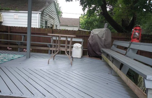 Springfield Maison | Cozy 2-bedroom bungalow with AC and WiFi in charming Springfield
