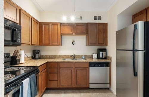 Papago Parkway Copropriété | Cozy 2-bedroom condo with AC in Prime Scottsdale
