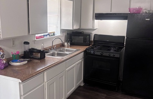 Church Street Maison | Cozy 2 bedroom home in the heart of Riverdale. Pet-friendly & close to the city