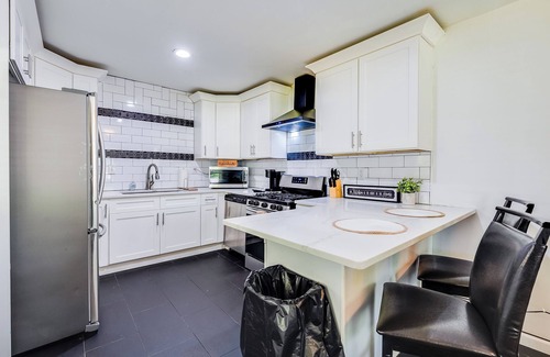 Jefferson Park Maison | Cozy 2-bedroom House near Atlanta Airport