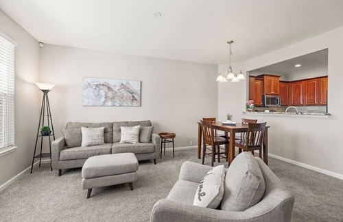 Monument Maison | Cozy 2-bedroom townhome in pleasant Monument with AC