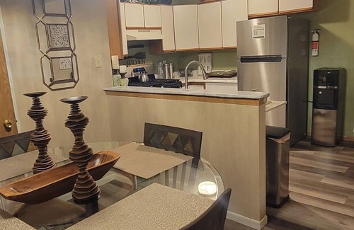 DeKalb Maison | Cozy 2-bedroom townhome in tranquil DeKalb with AC, WiFi