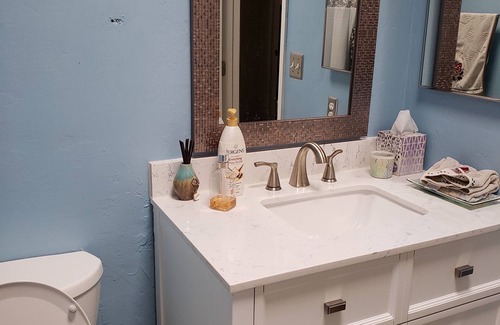 Avondale Maison | Cozy 2-bedroom townhome with AC and WiFi in central Tucson