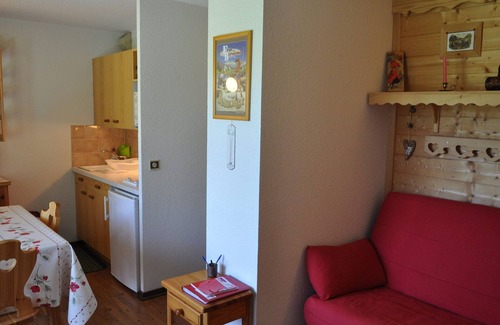 Abondance Appartement | Charmant 2 pièces calme avec balcon, proche pistes!