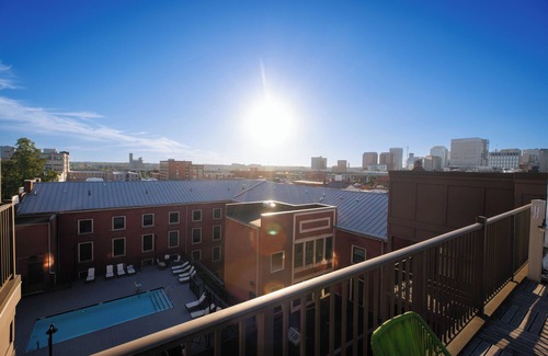 Shockoe Bottom Appartement | Cozy 2BR/2BA minutes from major interstate centrally located downtown Richmond.