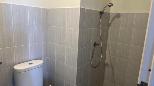 Surabaya Appartement | Cozy 2BR Apt Puncak Dharmahusada 70m2