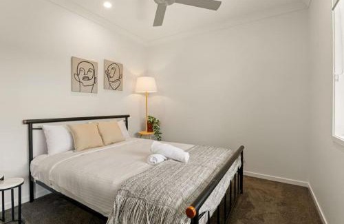 Browns Plains Maison | Cozy 2BR brandnew home at Brown Plains