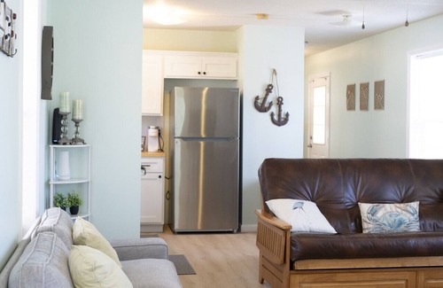 Valley Maison | Cozy 2BR on Lake Harding! 25 Mins to Auburn!