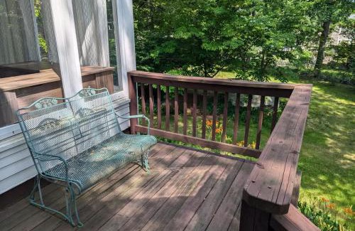 Lexington Maison | Cozy 3 BDR House in Lexington MA
