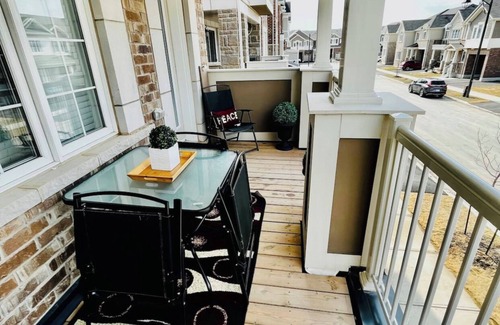 Halton Regional Municipality Maison | Cozy 3 Bed and 3 Bath family house(Entire House).