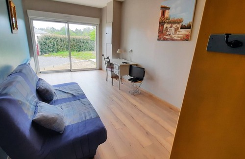 La Roche-Posay Maison | Maison de plain-pied avec jardin clôturé, proche Thermes St Roch - 3 chambres, WiFi, cuisine équipée