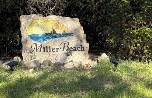 Miller Beach Copropriété | Cozy 3-bedroom 3 bathroom condo with AC, WiFi in charming Miller Beach