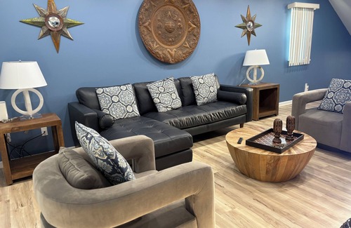 Miller Beach Copropriété | Cozy 3-bedroom 3 bathroom condo with AC, WiFi in charming Miller Beach