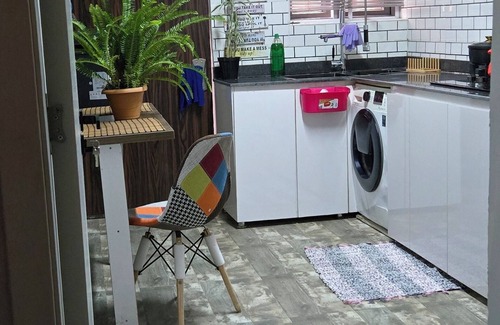 Abuja Appartement | Cozy 3-bedroom apartment in Lifcamp Abuja with 24/7 power supply