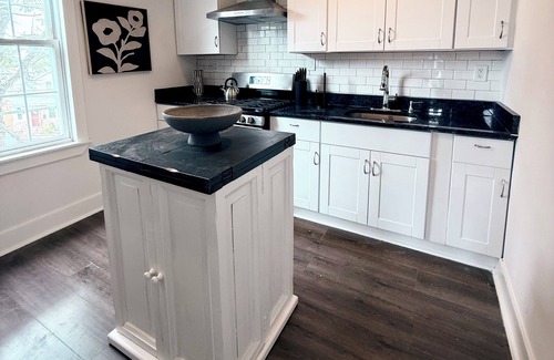 Vauxhall Appartement | Cozy 3 bedroom apartment-10 mins EWR Airport, 30 mins NYC 20 mins American Dream