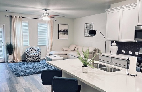 Katy Copropriété | Cozy 3-bedroom condo with WiFi, AC in nice Katy