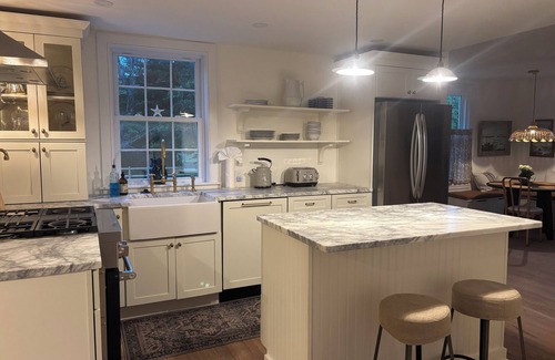 Ocean View Maison | Cozy 3-Bedroom Farmhouse Near the Jersey Shore!