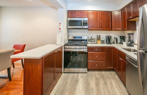 Nauck Appartement | Cozy 3 Bedroom/Great Location! Parking incl.
