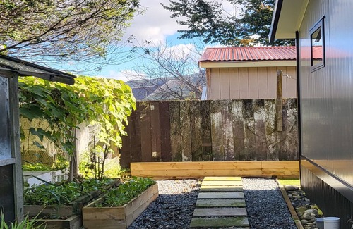 Trentham Maison | Cozy 3-bedroom house in enjoyable Upper Hutt with WiFi, AC