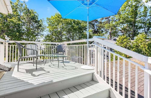 Biddeford Pool Maison | Cozy 3 BR Cottage On Hills Beach
