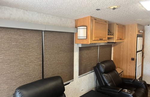 Gulf Hills Maison | Cozy 36’ Motorhome RV in Ocean Springs, MS.