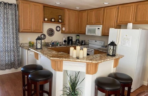 Normandy Park Maison | Cozy 3BD 2BTH unit min to Seattle and airport with Air Conditioner.