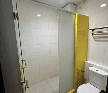 Banda Aceh Maison | Cozy 3BD Home w AC & Netflix