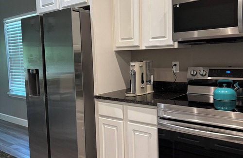 Doctors Inlet Maison | Cozy 3BR/2BA in Fleming Island Pet Friendly