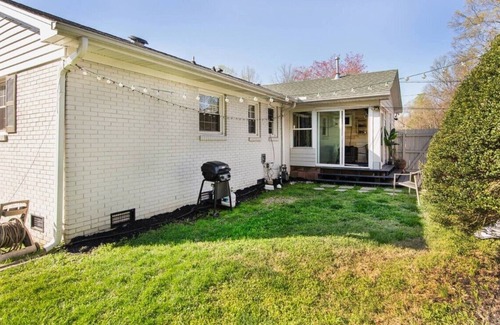 Charlotte Maison | Cozy 3BR House with Private Backyard and Easy Access to Uptown Charlotte