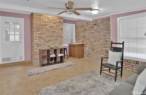 Shreveport Maison | Cozy 3BR Retreat│ 11 min to Downtown│ Pet Friendly