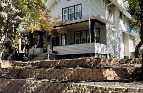 Medical Center Maison | Cozy 4-bedroom home walking distance to Blackstone