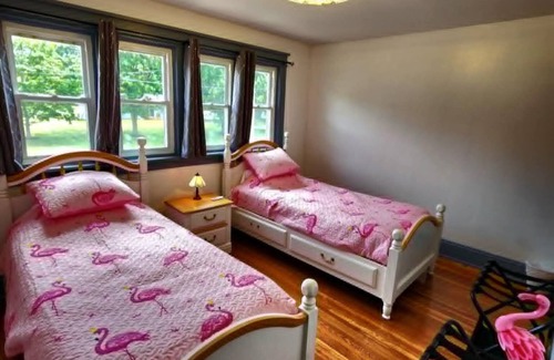 Avoca Maison | Cozy 4-bedroom house with AC and WiFi in peaceful Avoca
