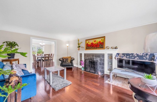 West Point Grey Maison | Cozy 4 Bedrooms & 2 baths suite in west Point Grey, Closed to UBC, Beach