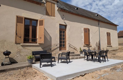 Beaulieu-sur-Loire Cottage | Cozy 4-person cottage, terrace, near Loire