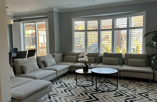 Meadowvale Village Maison | Cozy 5 Bedroom House in Mississauga, On