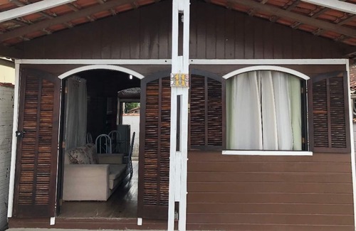 Cananeia Chalet De Ski | Cozy air-conditioned chalet near the historic center and the seafront
