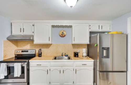 Loudonville Appartement | Cozy Albany Vacation Rental ~ 5 Mi to Downtown!