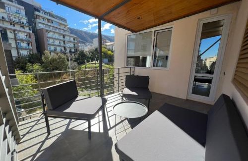 Vake Appartement | Cozy and Bright APT w/ Veranda