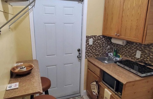 Miramar Appartement | ✨🌟Cozy and Centrally Located Guest Suite in Miramar 🌟✨