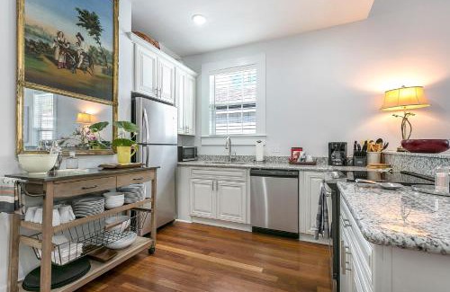 Irish Channel Maison | Cozy and Charming House with Luxury Amenities
