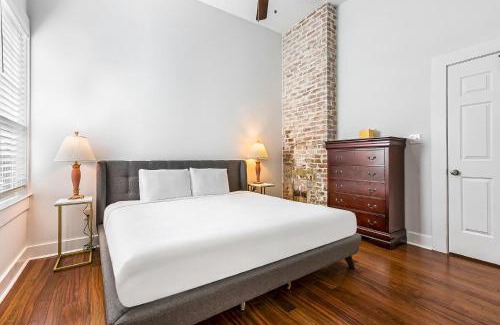 Irish Channel Maison | Cozy and Charming House with Luxury Amenities