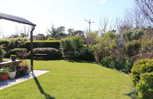 Greerton Cabine | Cozy and Comfortable newly built Self-contained Cabin