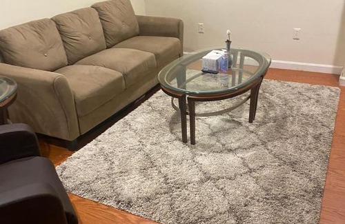 Lynn Maison | Cozy and comfy, Salem and Boston, free parking