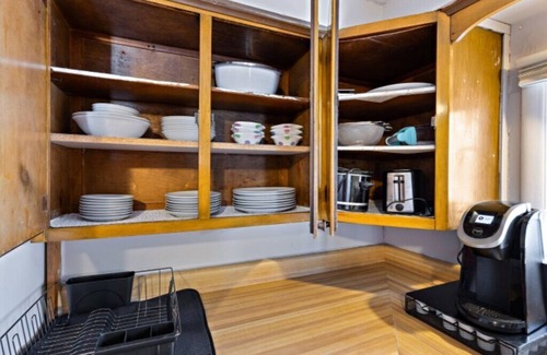 DeKalb Maison | Cozy and Convenient Family Getaway