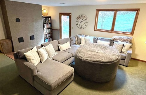 Blacksburg Maison | Cozy and Convenient 4-Bedroom Family Home