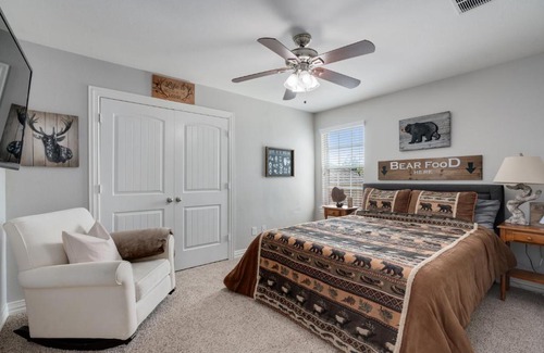 Pflugerville Maison | Cozy and Fun Luxury Family Home!