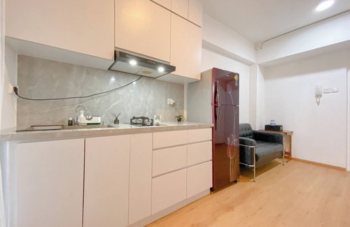 Pluit Appartement | Cozy And Modern Style 1Br Apartment Green Bay Pluit