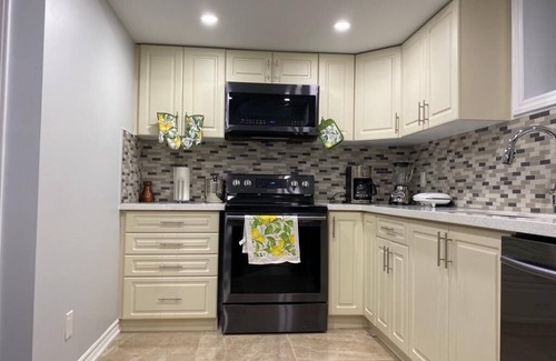 Brampton Appartement | Cozy and New Basement Guest Suite in Brampton, ON