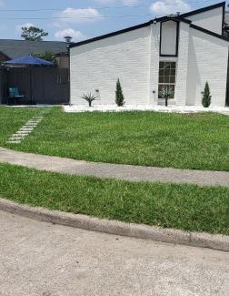 Spring Maison | Cozy and Private Room In Spring Near IAH Airport