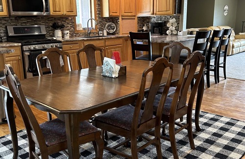 Cottonwood County Autre | Cozy and quaint farmhouse on an acreage